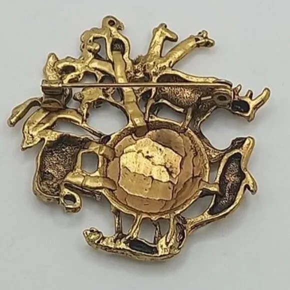 EARTH'S Animals of the World Brooch - Picture 2 of 7